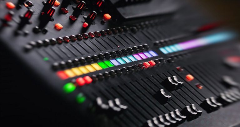 Understanding Audio Effects: Beginner's Guide to Shaping Your Sound